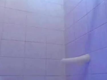 The pure queen carries a shower